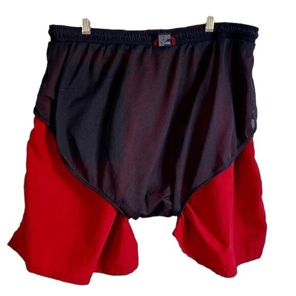 Roundtree and Yorke Red Swim Trucks Large - Picture 8 of 9